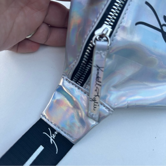 Kendall & Kylie Iridescent Fanny Pack Belt Bag - Picture 3 of 9